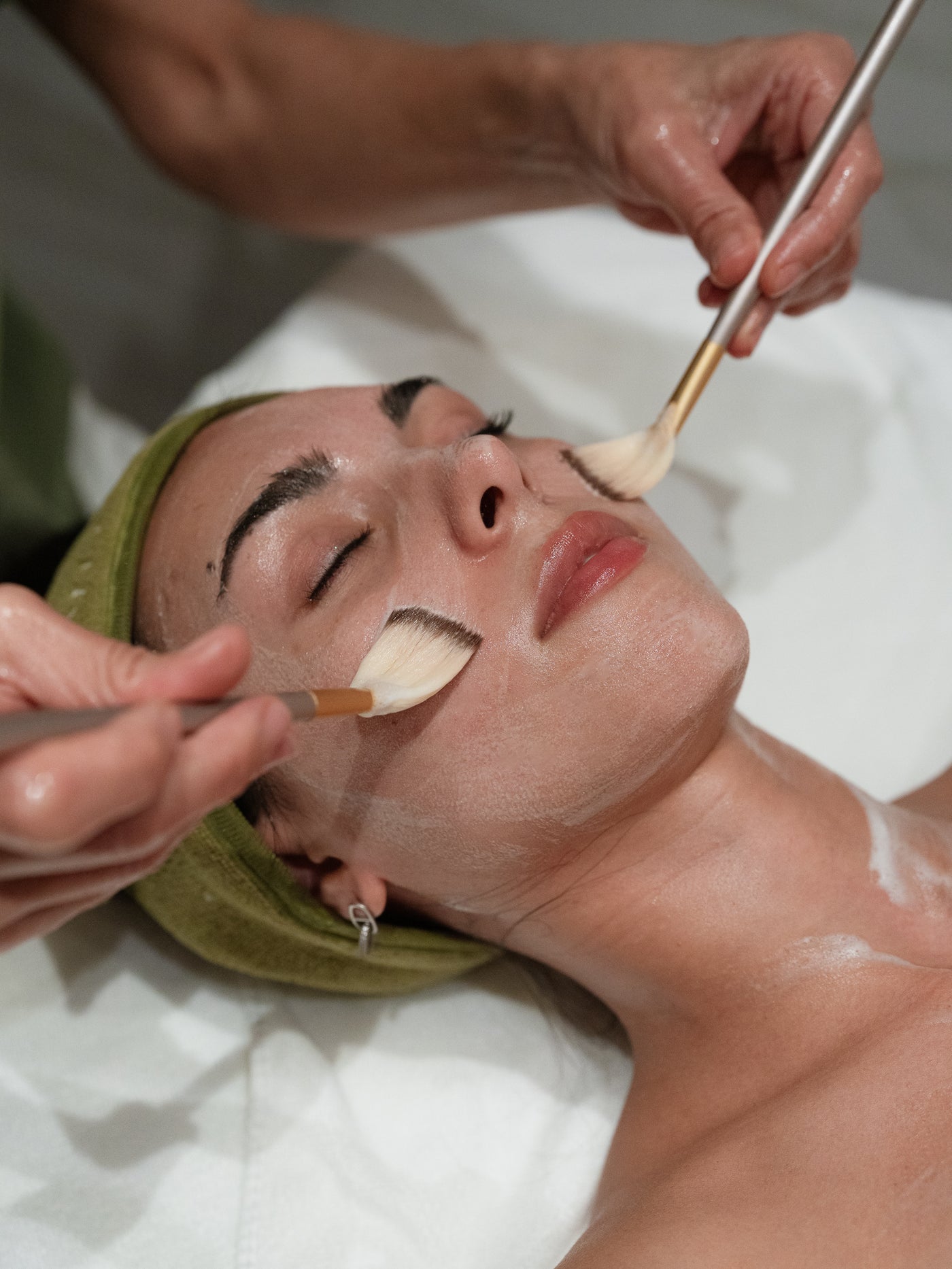 The Lift Signature Facial